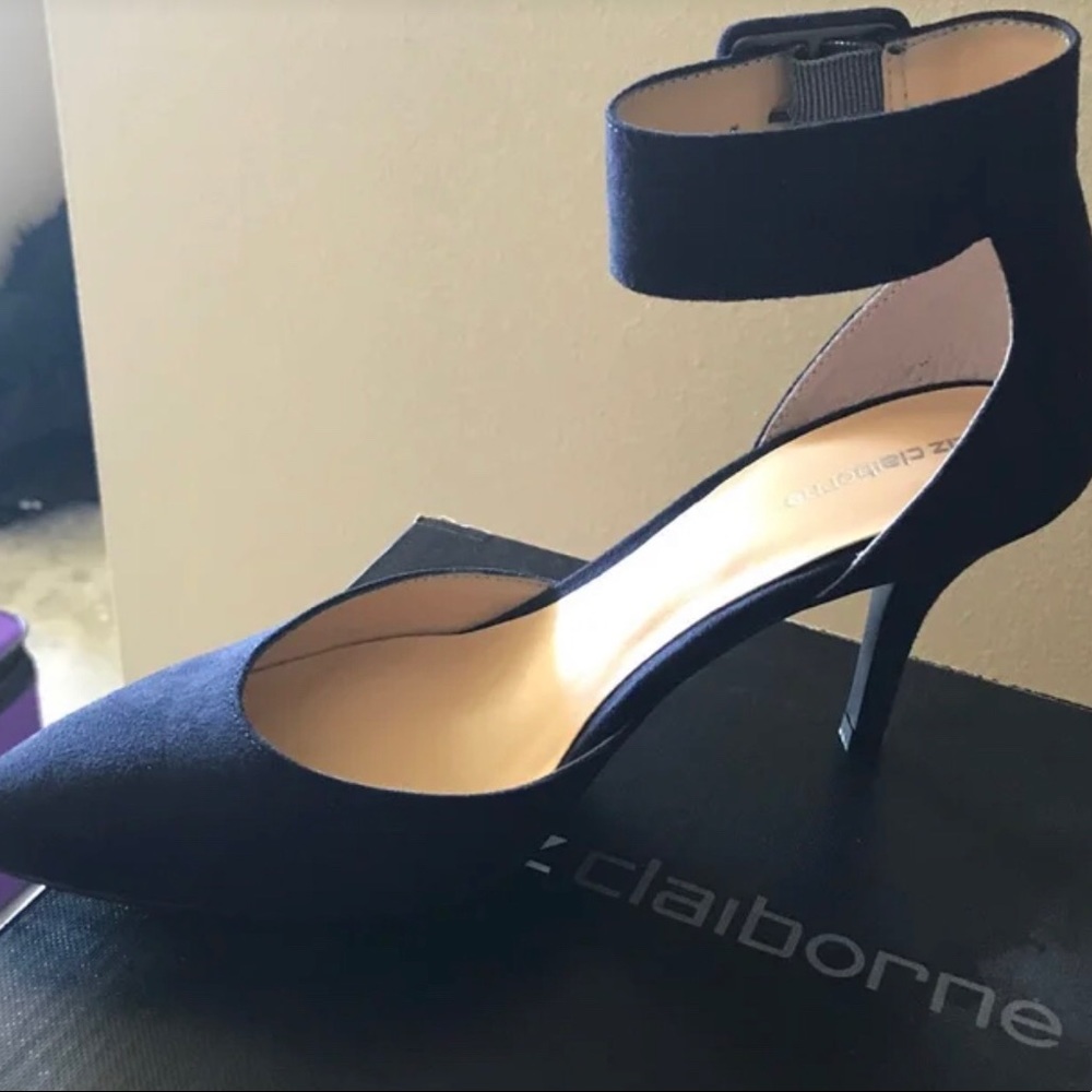 Liz clairborne pumps